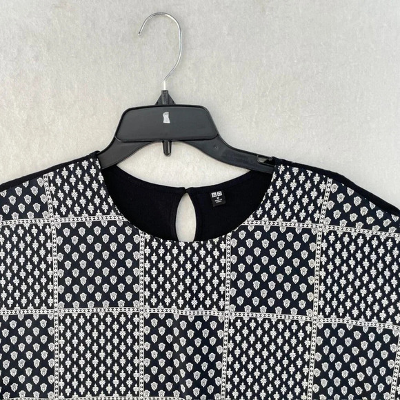 Uniqlo Tops Womens Sz M Black Provence Print Geometric French Sleeve Round Neck - Picture 6 of 10